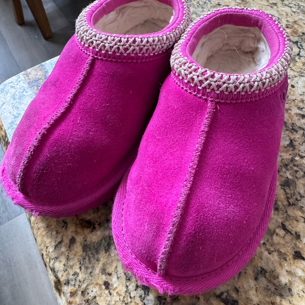 UGG Tasman Pink Slippers